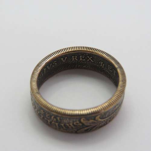Ring made from East Africa 1924 part silver shilling - Size U