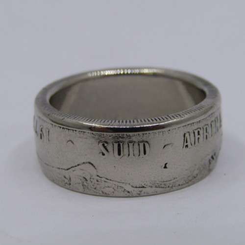 Ring made from 1977 South Africa R1 - size T/11