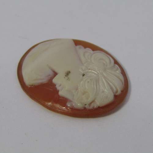 Vintage Cameo for jewellery - 18.9mm x 24.5mm