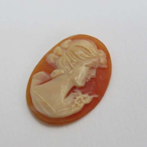 Vintage Cameo for jewellery - 18,7 mm x 25,2 mm