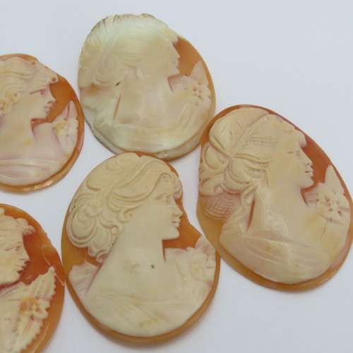 Lot of 7 Cameos for jewellery - Damaged