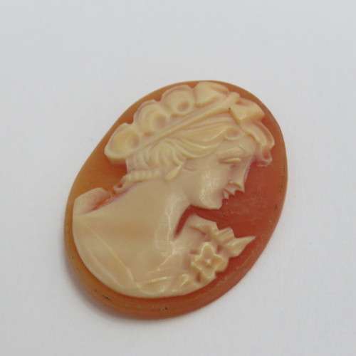 Vintage Cameo for jewellery - 22,9 mm x 30,4 mm