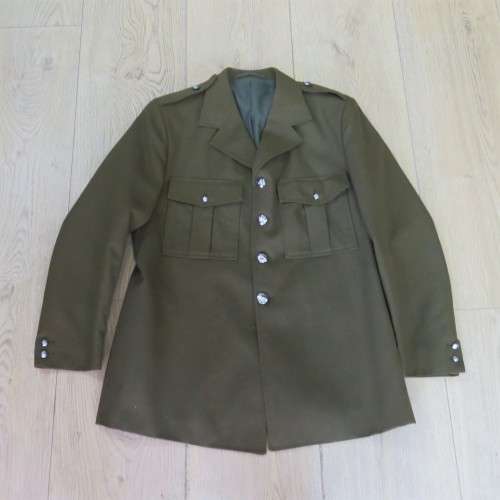 SADF Stepouts tunic - Wrong button on shoulders - Sizes in description below