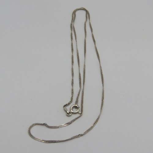 Sterling silver thin necklace - Weighs 1,5 g - Length 45 cm
