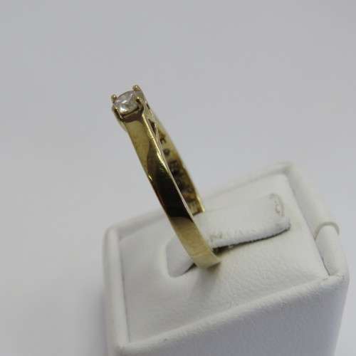 9kt Gold forever Solitaire diamond ring with 0,25 ct diamond with certificate - Color K/L