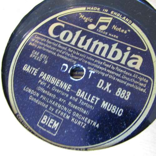 His Masters Voice record album with 12 records - 76rpm - one chipped