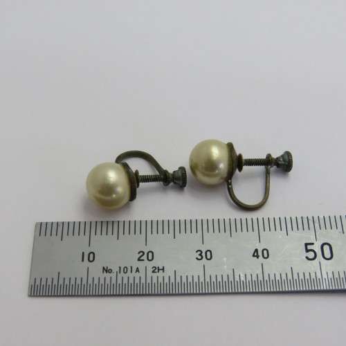 Pair of vintage imitation pearl screw on earrings