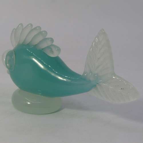 Vintage Murano glass fish figurine