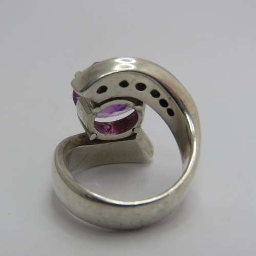 Beautiful sterling silver ring with Amethyst - Weighs 14,0 g - Size M