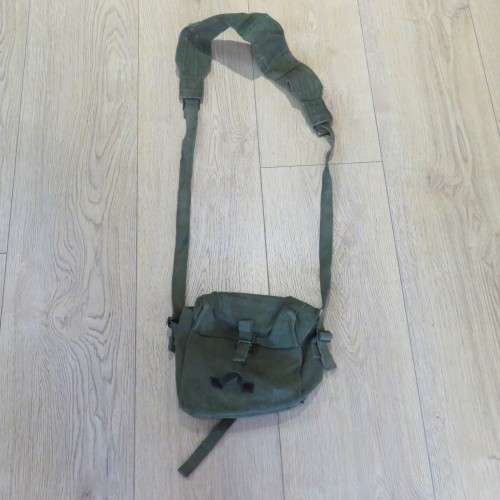 British 1958 Pattern kidney pouch and yoke converted to patrol bag - Bag size 24 x 27 cm