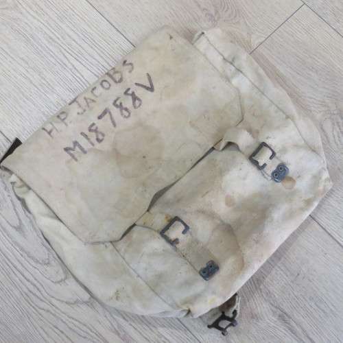 WW2 SA Union Defence Force backpack with only one strap - Belonged to M18788V H.P. Jacobs