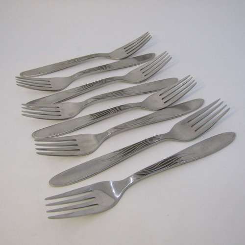 8 Setting Gero Zilmeta cutlery set with many extras
