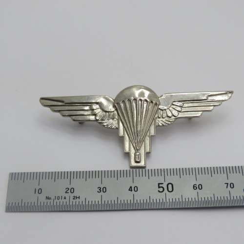 Zimbabwe Parachute regiment wings badge