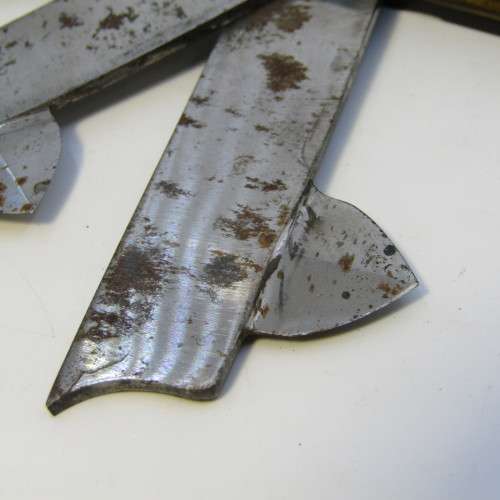 Original 19th Century Fleam bleeder - blood letting knife Harrison Brothers and Howson blades