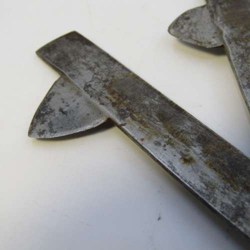 Original 19th Century Fleam bleeder - blood letting knife William Nicholson  blades inscribed AJC Bo