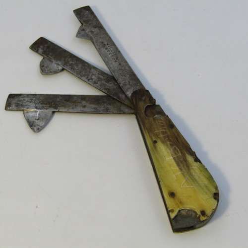 Original 19th Century Fleam bleeder - blood letting knife William Nicholson  blades inscribed AJC Bo