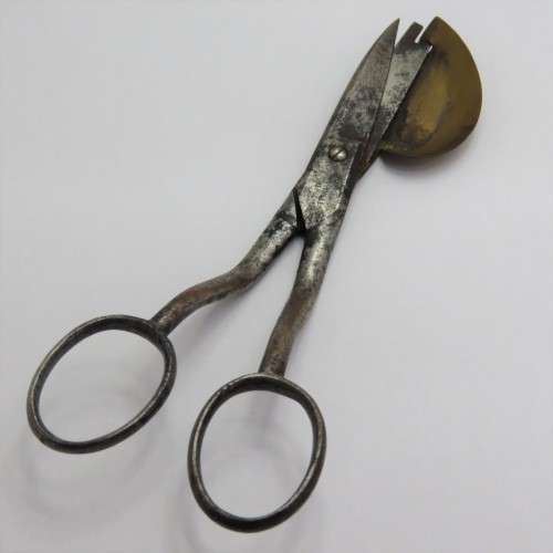 Antique wick trimming scissors with brass add on cup - Made by Miller Remsche