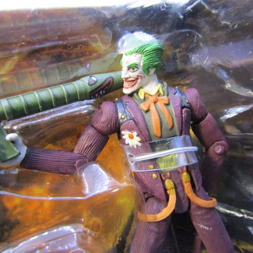 Dc Collectibles Batman vs The Joker action figurine - 2 pack