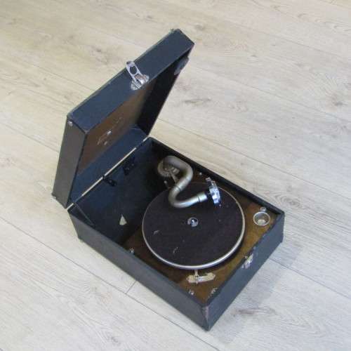 Vintage His Masters Voice portable gramophone - working - handle leather missing