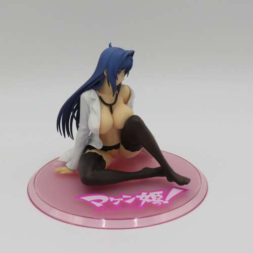 Orchid Seed Maken-Ki PVC figurine