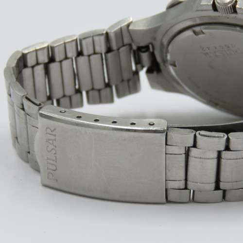 Pulsar Quartz Pepsi colors mens watch - Working - Color fading