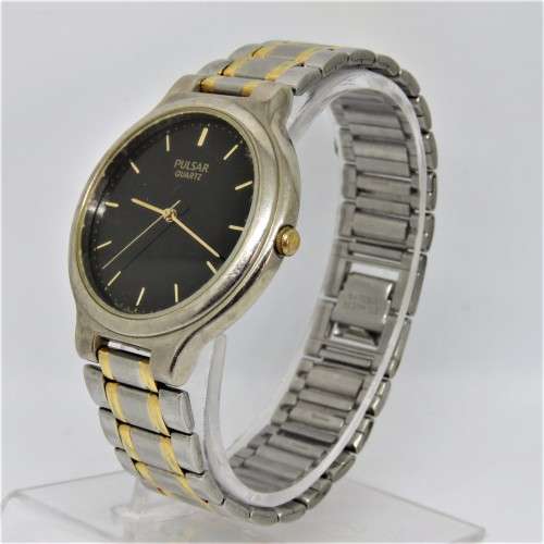 Pulsar Quartz mens watch - Working