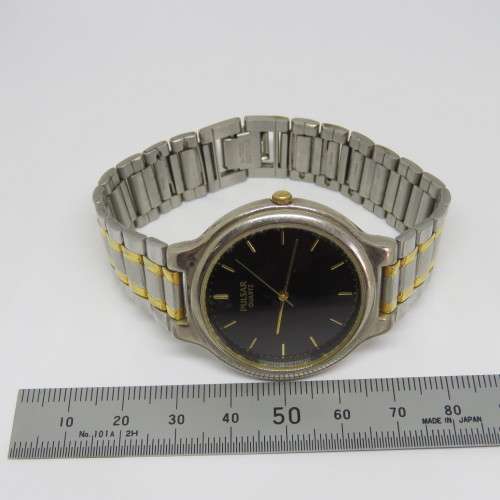 Pulsar Quartz mens watch - Working
