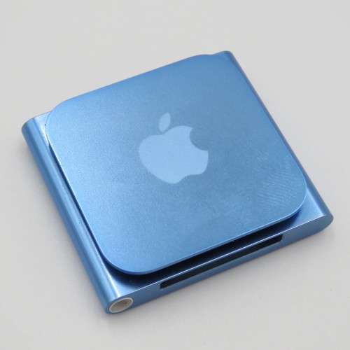 Apple iPod Nano 16GB 6th Generation - Model A1366 - Not tested - No cable - Earphones inside