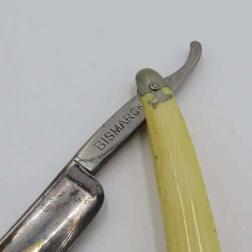 Vintage Bismarck Solingen Barber`s Special cut throat razor - Excellent condition