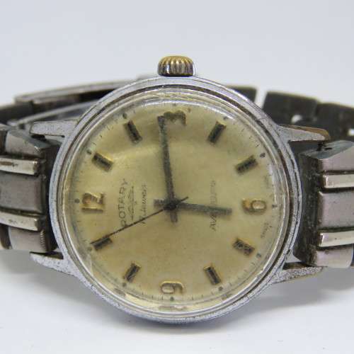 Vintage Rotary Avenger manual wind mens watch - Working