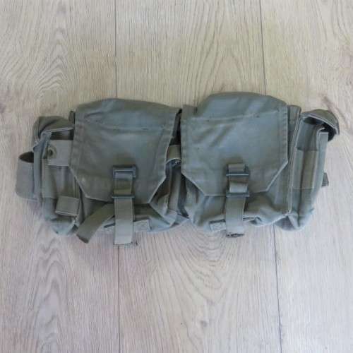 SADF webbing kidney pouches with damaged belt - 23 x 43 cm