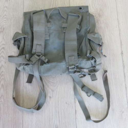 SADF webbing grootsak backpack - Well used - Missing buckles - 37 x 40 cm