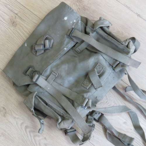 SADF webbing grootsak backpack - Well used - Missing buckles - 37 x 40 cm