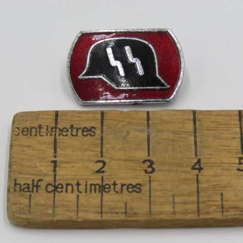 German SS pin badge