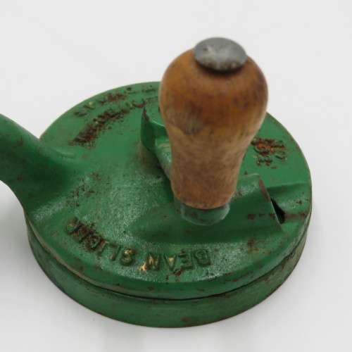 Vintage Spong and Co. No.632 Bean slicer