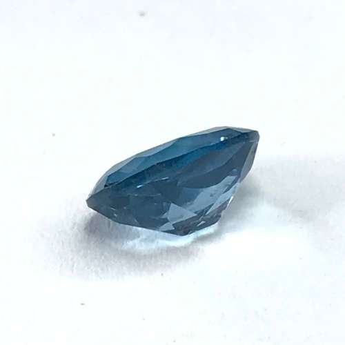 Synthetic Spinel 2,1 Carat Aqua Blue oval stone - @R1 start