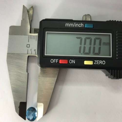 Synthetic Spinel 2,1 Carat Aqua Blue oval stone - @R1 start