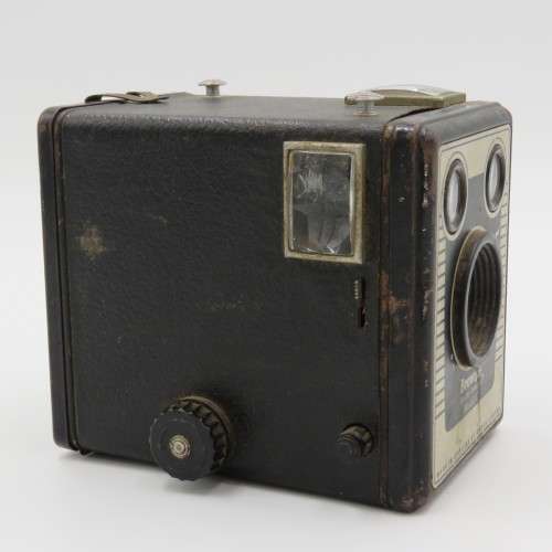Vintage Kodak Brownie Six-20 Model camera camera