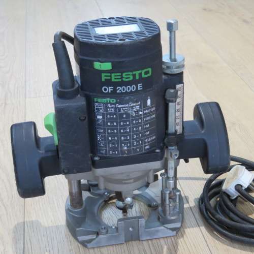 Festool Festo OF 2000 E router - Working - No accessories - 29 cm high - Base 15 x 17 cm