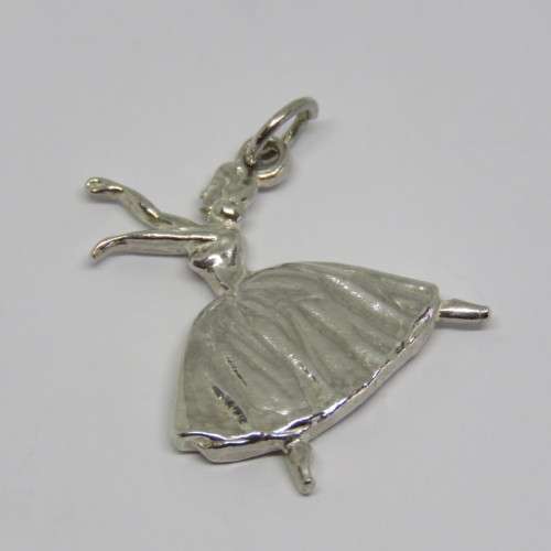 Vintage silver ballerina charm - Weighs 5,8 grams