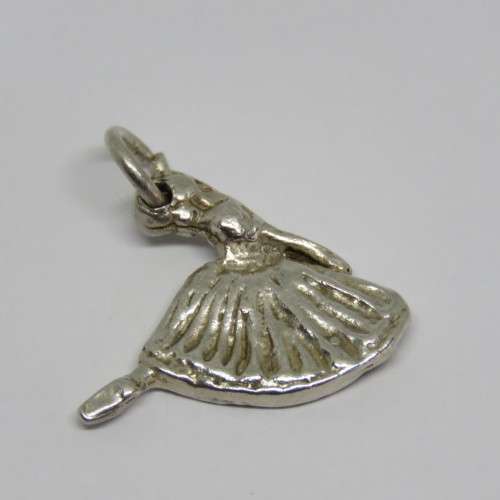 Vintage silver ballerina charm - Weighs 2,8 grams