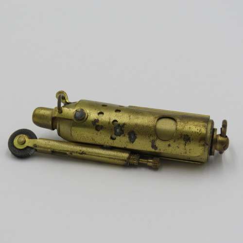 Vintage brass storm lighter - Needs flint