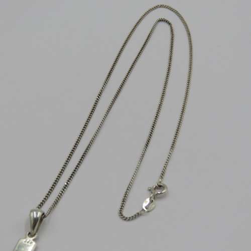 Sterling silver necklace with cross pendant - Weighs 7,0 grams - Length 50 cm