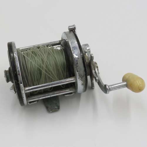 Penn No. 150 Surfmaster fishing reel