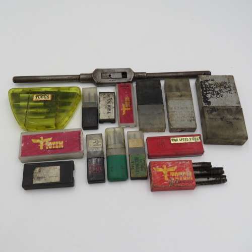 Large lot of thread cutting taps with tools