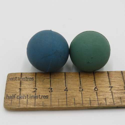 Vintage Coca-Cola Russel Ding-bat Super with 2 balls - Needs string