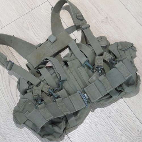 SADF Webbing with kidney pouches and yoke - Belt 92 cm