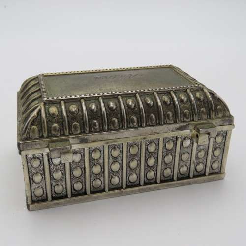 Vintage jewellery box inscribed `Andrea` - White metal and good condition