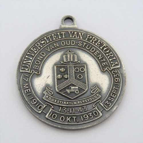 University of Pretoria Oud Studente Bond medallion with 1960 important dates - Rarely seen