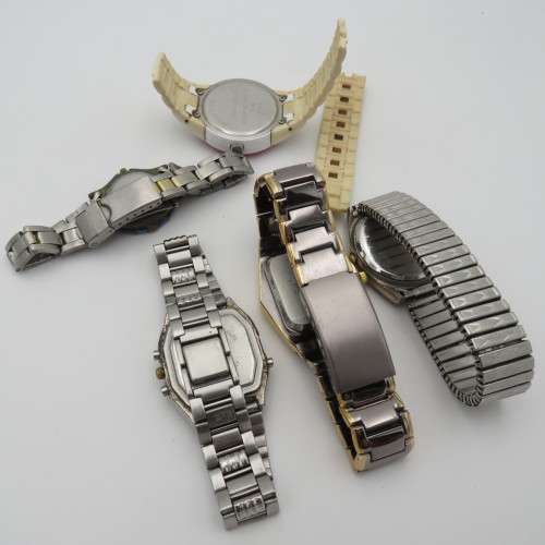 Lot of 10 Quartz watches for spares - Not working